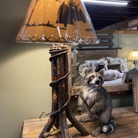 Amish Table Lamp - Solid Barked Hickory