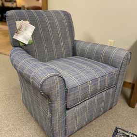 Craftmaster - 0757-10SC -Swivel Chair
