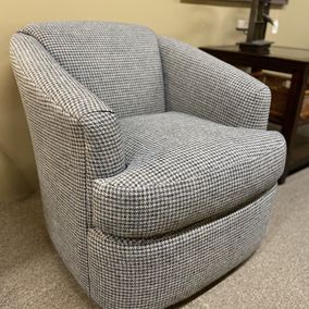 Smith Brothers - 986-56 Swivel Chair