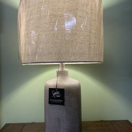 Ashley L117964 Table Lamp
