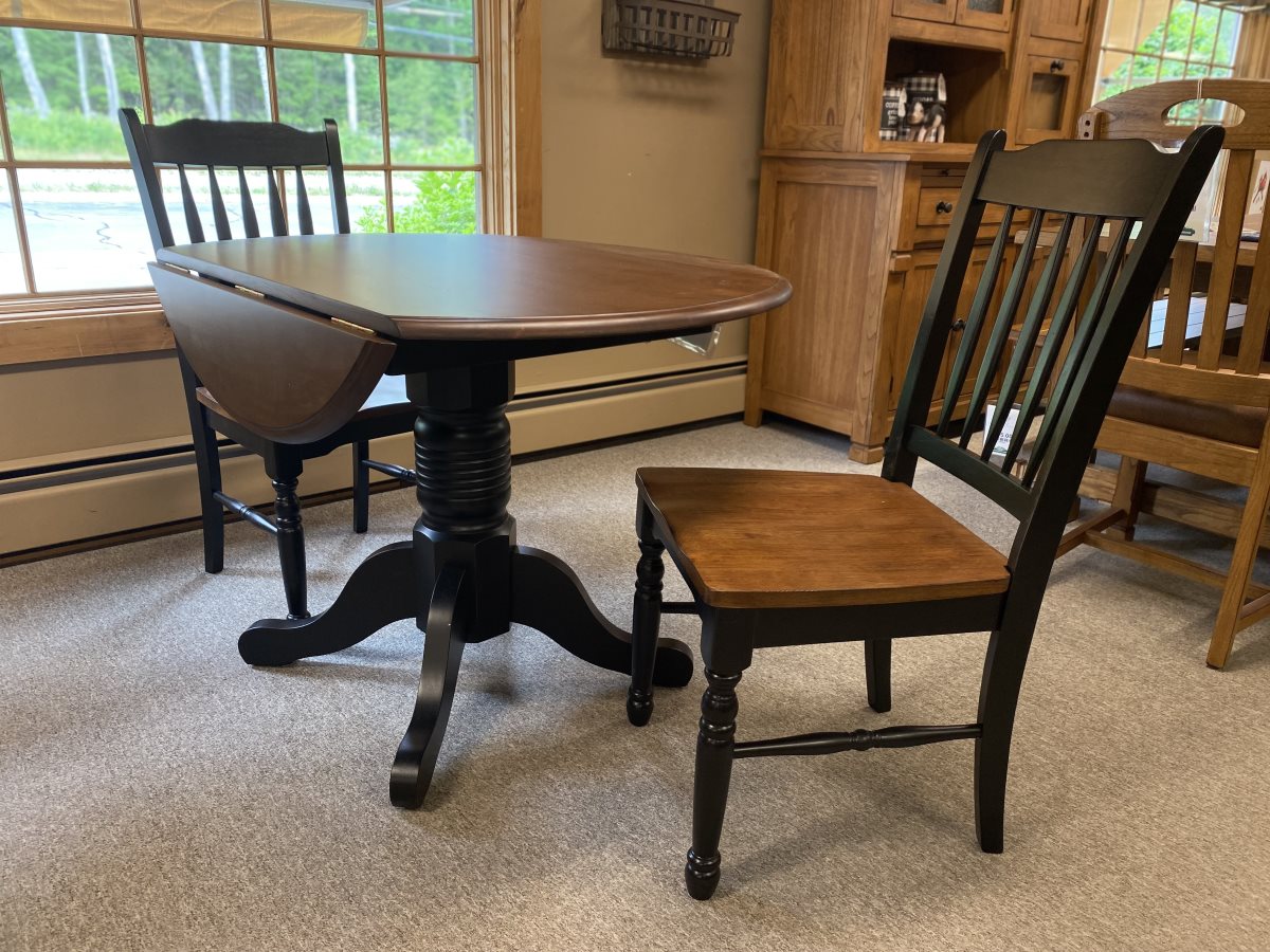 AAmerica - British Isles Dining Table & Chairs