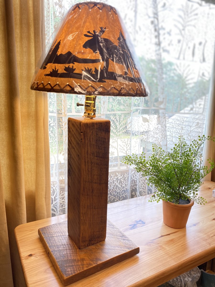 Amish Table Lamp MC6015