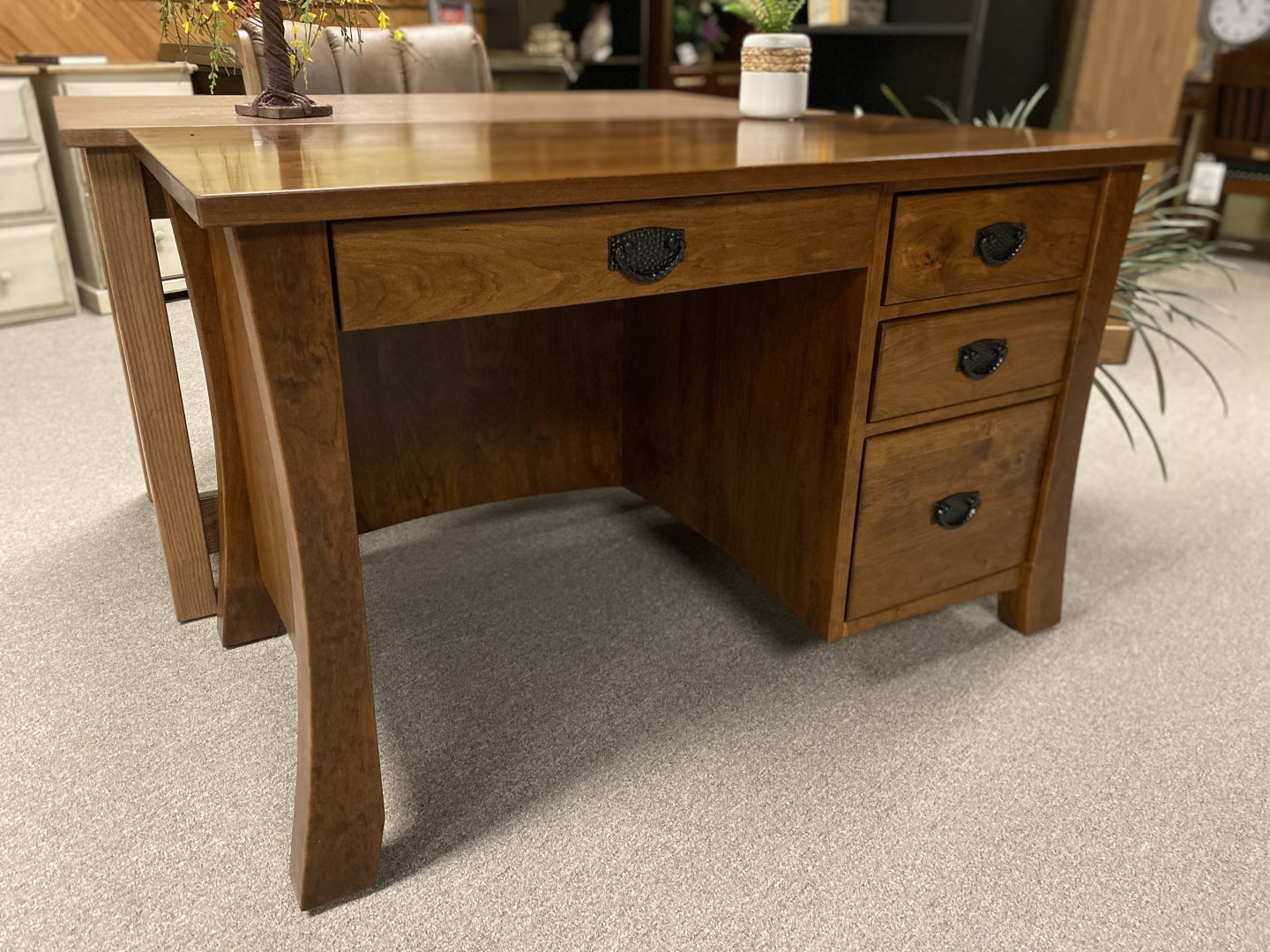 Valley Furniture Amish Ashley Flat Top Desk