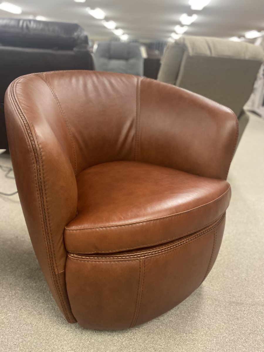 Parker House Barolo Leather Swivel Chair