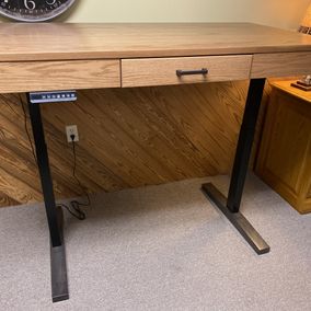 Valley Furniture - Urbana Sit and Stand Desk