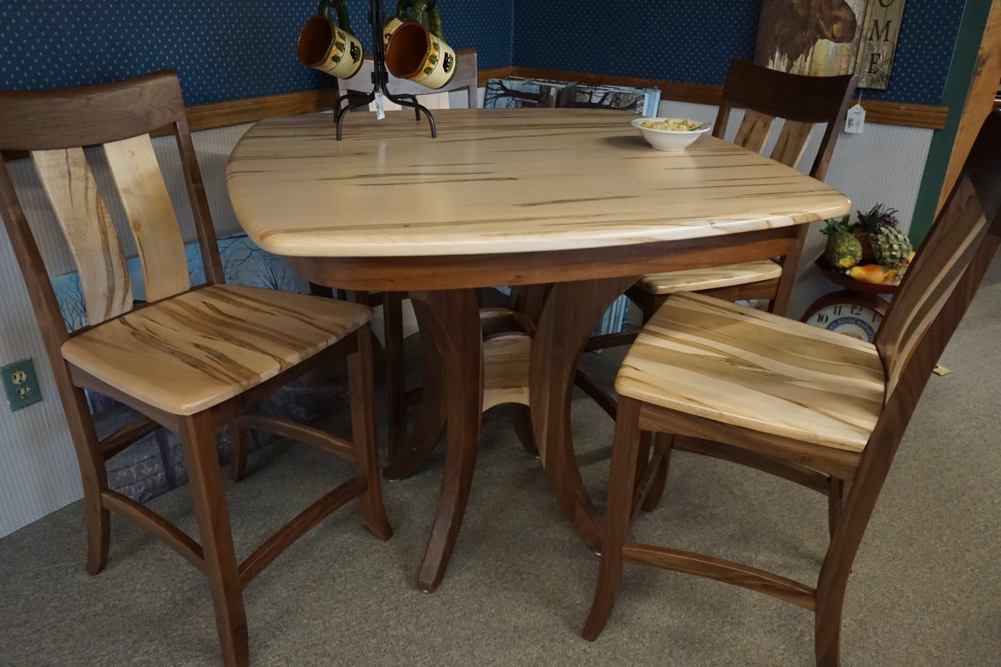 Amish - Galveston Counter Height Dining Table & Chairs