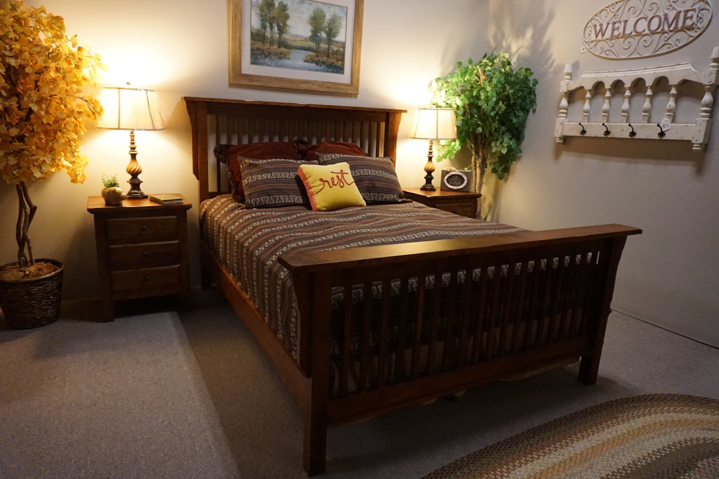 Daniels Amish - Lewiston Collection - Bed & Nightstands