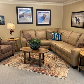 Southern Motion - Elevate Series - 685 West End Reclining Sectional