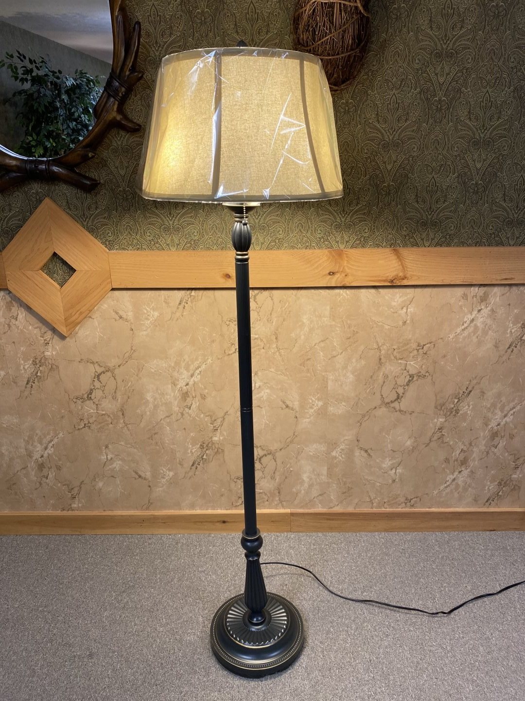 Cal Lighting - BO-2716FL-DB Floor Lamp