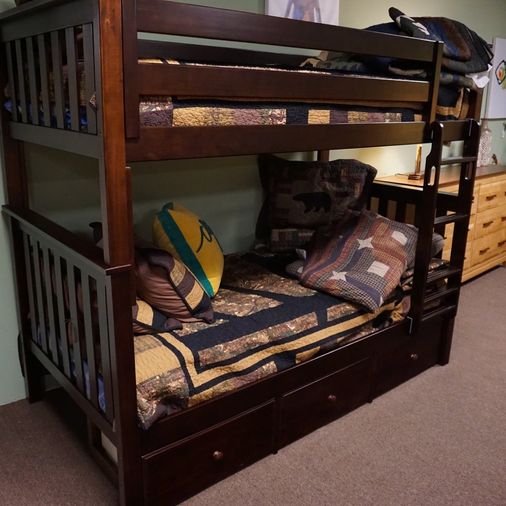 Green Mountain Furniture, Ossipee, US