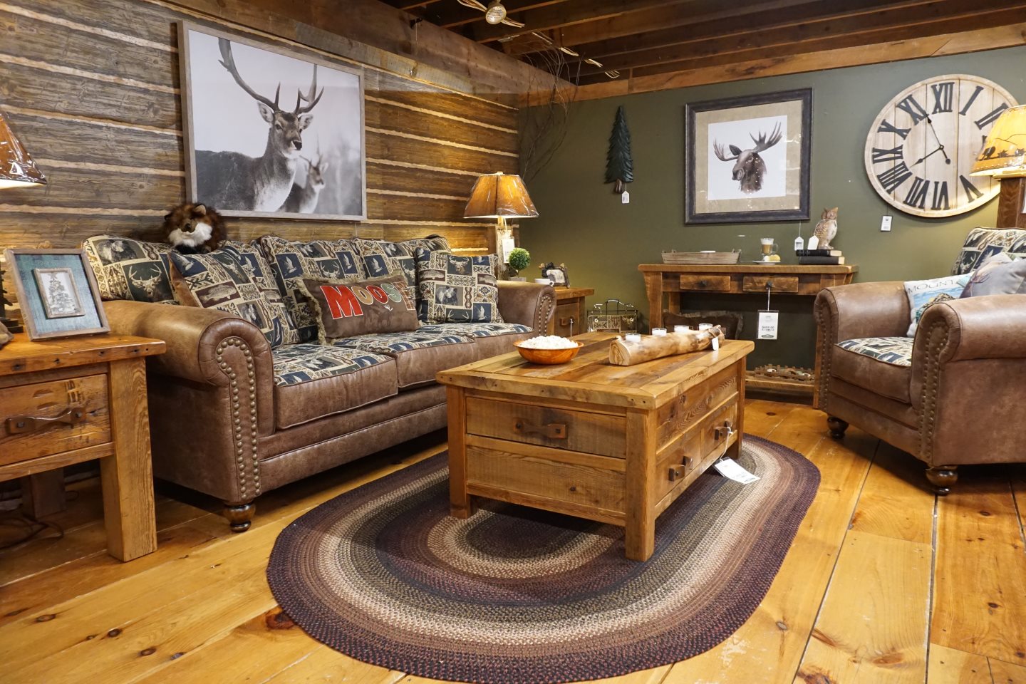 Cabin & Lodge Living Room