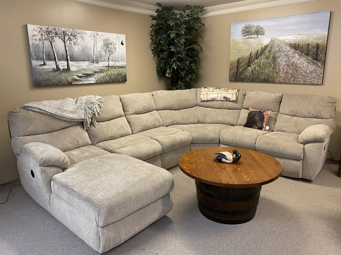 Green Mountain Furniture, Ossipee, US