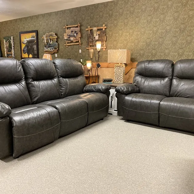 Best Home Furnishings - Leya 670 Collection