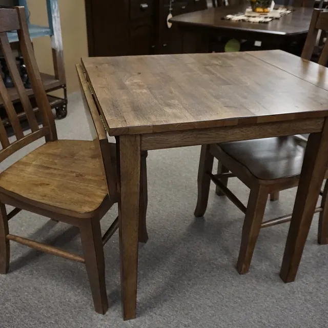 Winners Only - Caramel Collection - Drop Leaf Leg Table